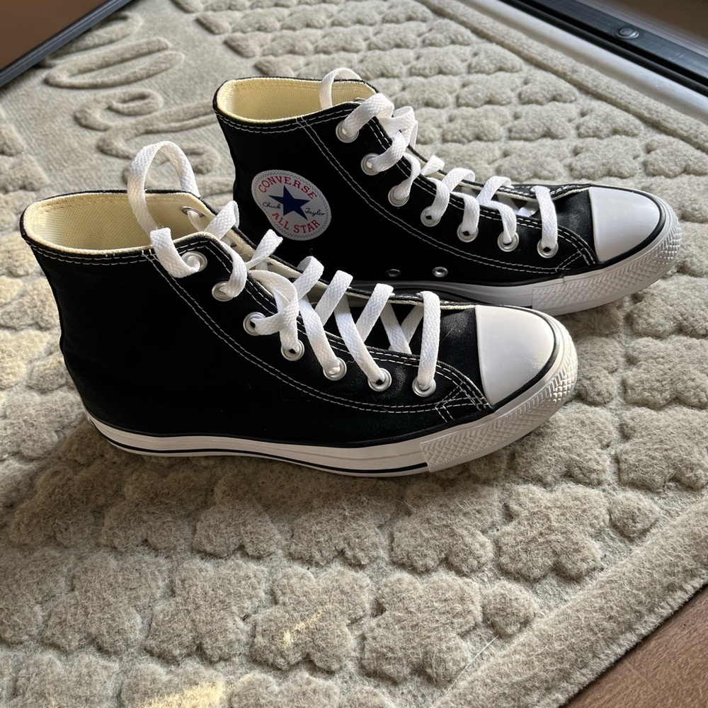 Converse Black High-Top Sneakers Womens Size 7